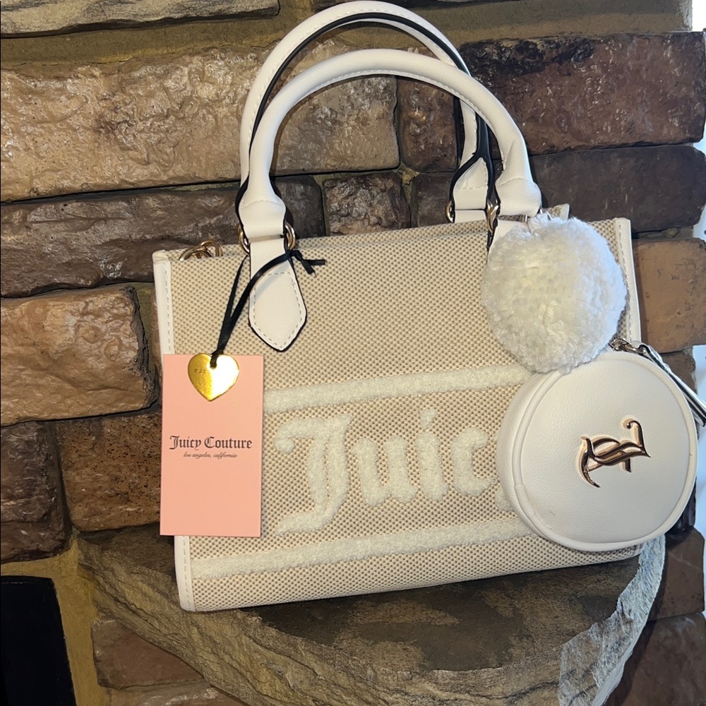 NWT SPRING Juicy Couture Beige Resort Mini Tote  with Pom Pom & Round Coin Bag